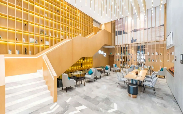 Orange Hotel (Zhoushan Banshengdong Wharf)