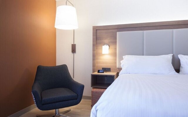 Holiday Inn Express & Suites Charlottetown by IHG