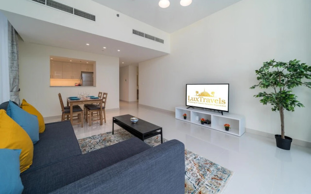 Lux BnB BLVD Central