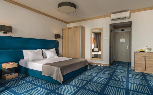 HVD Viva Club Hotel - Ultra All Inclusive