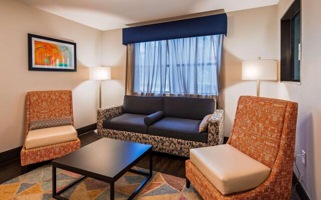 Best Western Inn & Suites