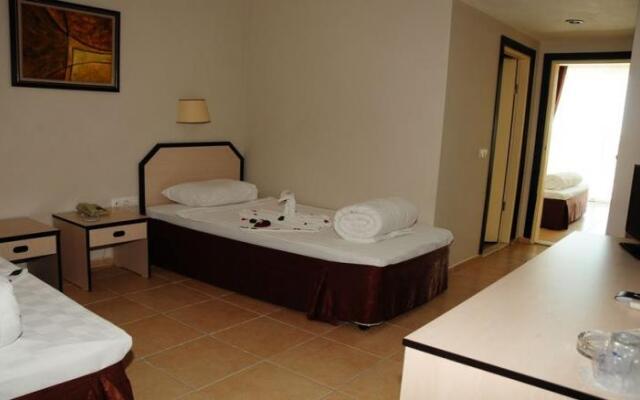 Side Aventus Hotel