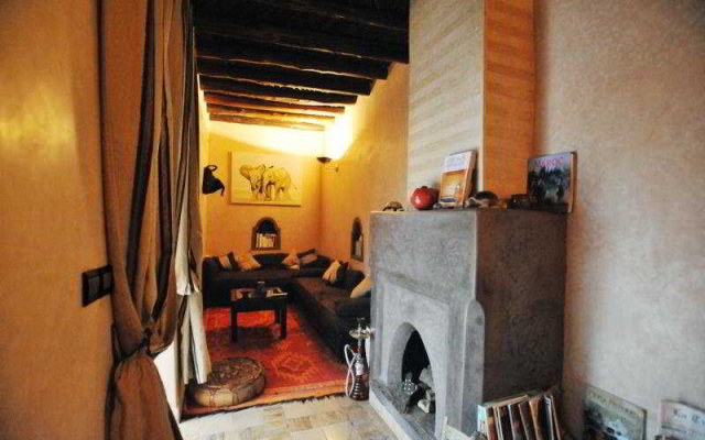 Riad Asna