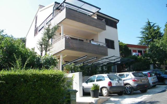 Apartments Makado