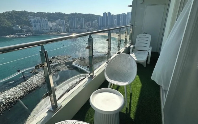 THE DECEMBER STAY Busan Ocean Terrace