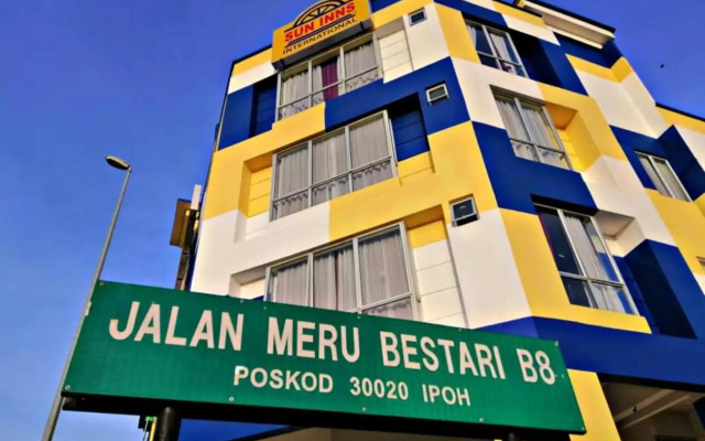 Sun Inns Meru Raya