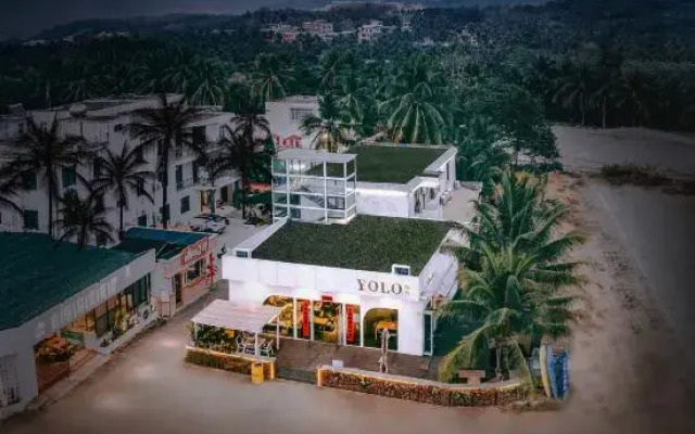 YOLO Residence