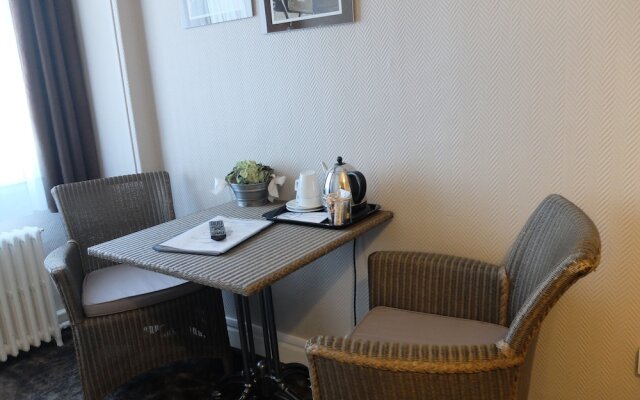 Hotel Aux Temps d'Em