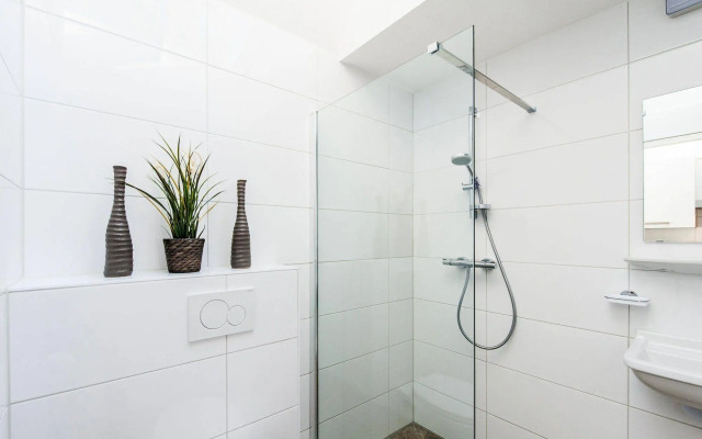 Plantage Garden Apartments