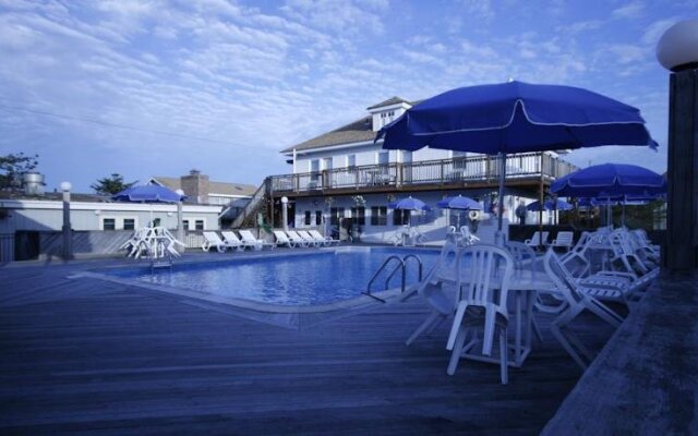 Fire Island Hotel