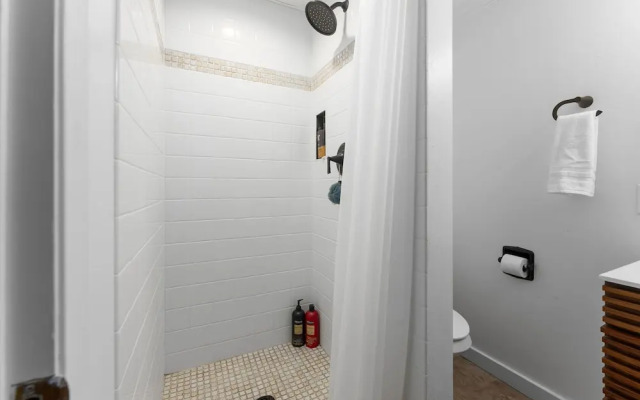 Mint House at Japanese Gardens