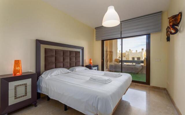 2199-Apt with terrace and pools
