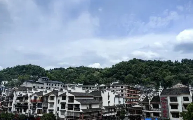 FengHuang Tingxin Pavilion Homestay