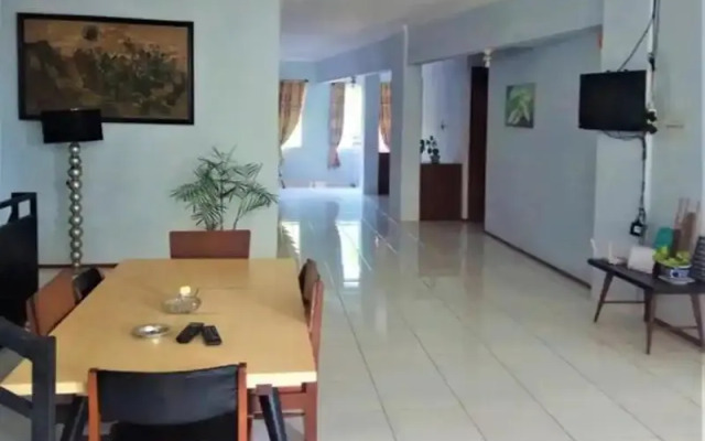 Wisma Rumah Kita By Zuzu