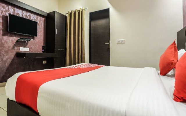 OYO 16543 Hotel Madhuban