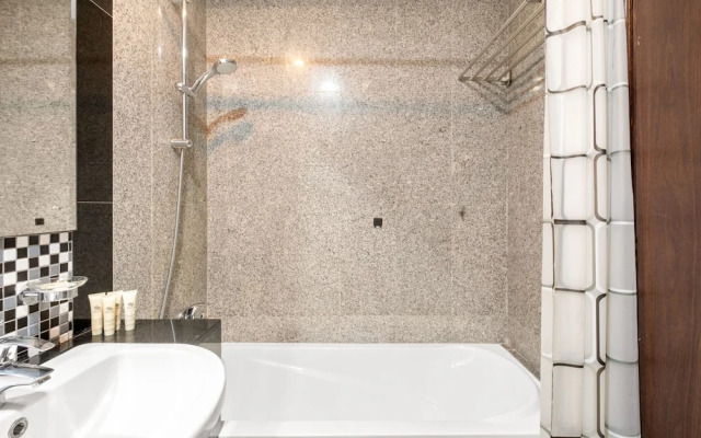 Fairview Residency 1 Bedroom Apartment