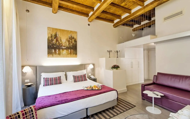 Trevi Palace Luxury Inn