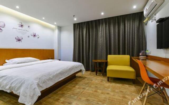 Wanhao Hotel