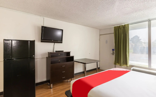 OYO Hotel Baton Rouge - Mead Rd Louisiana