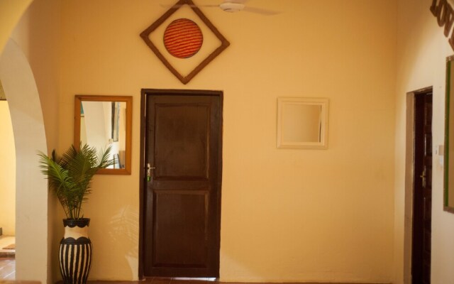 Bwejuu Beach Palm Villa