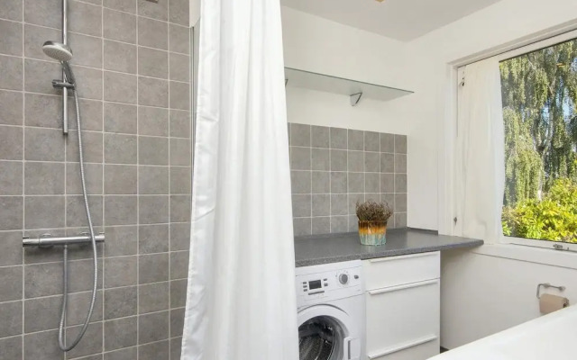 4 Star Holiday Home in Ronde