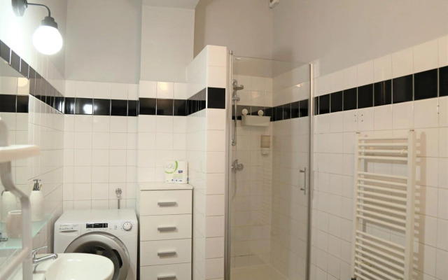 Charles Square Apartments