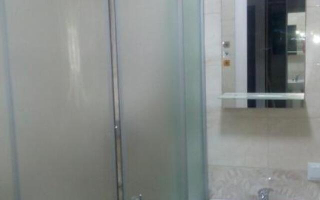 Lviv Новобудова біля автовокзалу