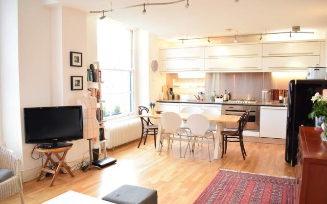 Spacious 1 Bedroom Apartment Near Camden