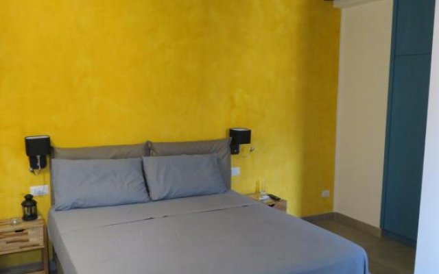 Napoli Suite Toledo 10 by Dimorra