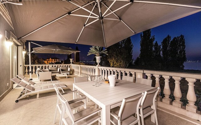 Luxury Lakefront Catullo with pool