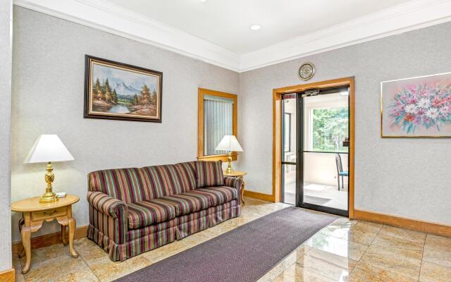 Whitney Inn & Suites