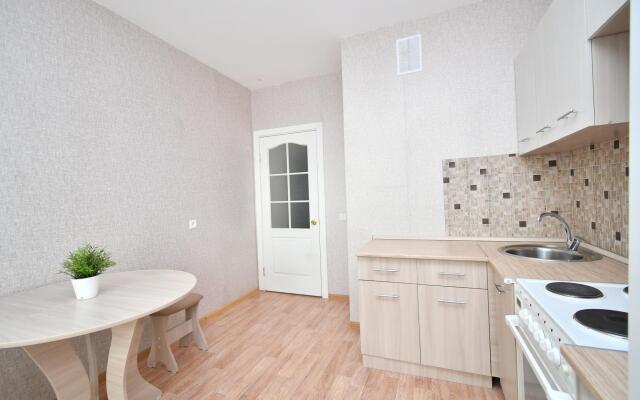 City124 на улице Батурина