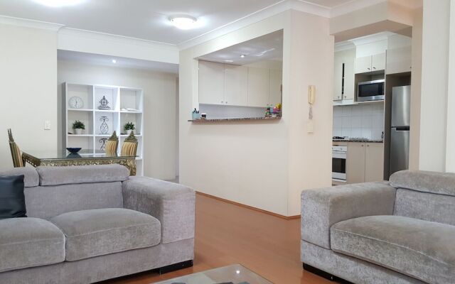 Furnished 2 Bedroom By Harbourside