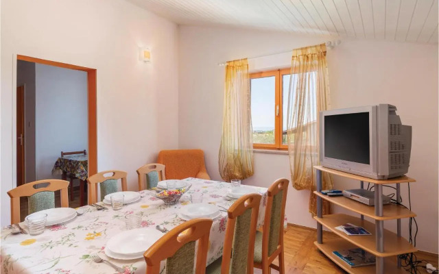 Apartment Kunfin V