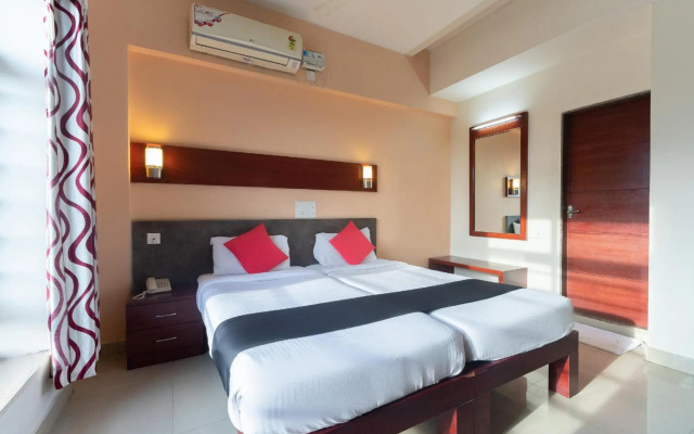 Falnir Palace by OYO Rooms