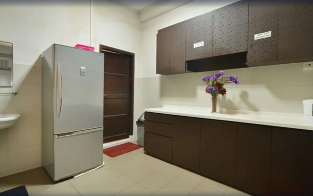 RedDoorz Hostel @ Lavender MRT