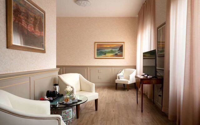 Romana Residence Hotel