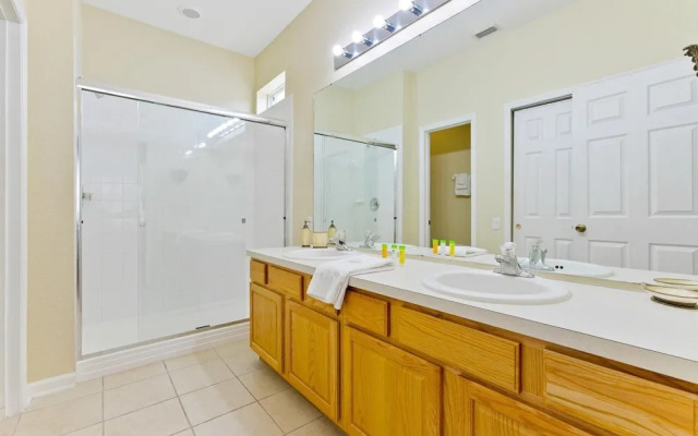 2678 Manesty Lane