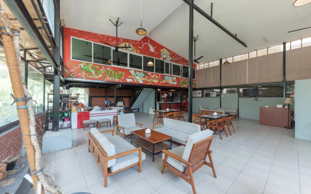 Sans Stay Skyland Pasteur Bandung