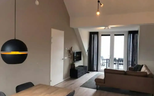 5-person Lodge With Private Balcony