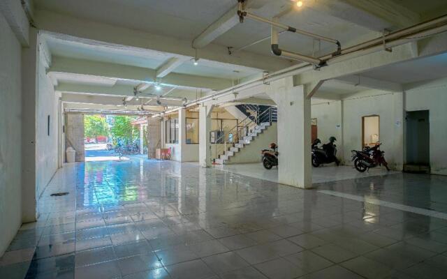 Hotel O Makassar near Mall Panakukkang formerly Sayang Home Stay
