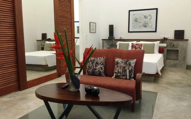 Trinity At Fort Cochin
