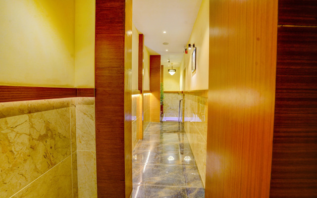Fabhotel Hindustan Residency
