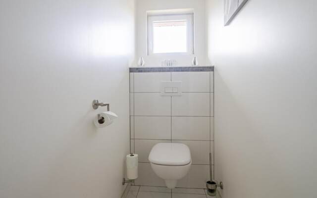 Enticing Holiday Home in Tulle with Garden