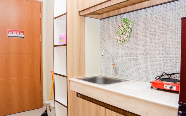 Cozy Studio At Evenciio Margonda Apartment