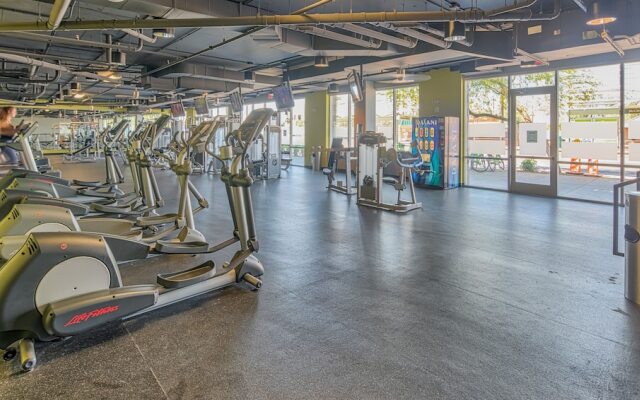 Tempe Luxury Apartments by WanderJaunt