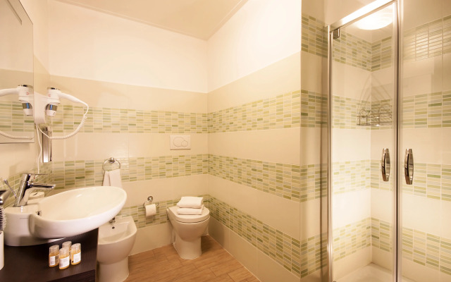 Rome King Suite