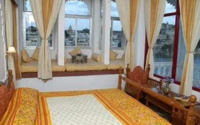 Hotel Wonder View Palace