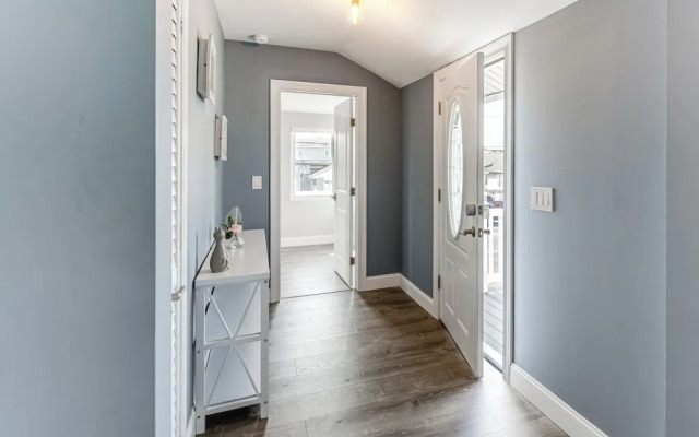 5 Blocks to Wildwood Beach: Family Getaway!