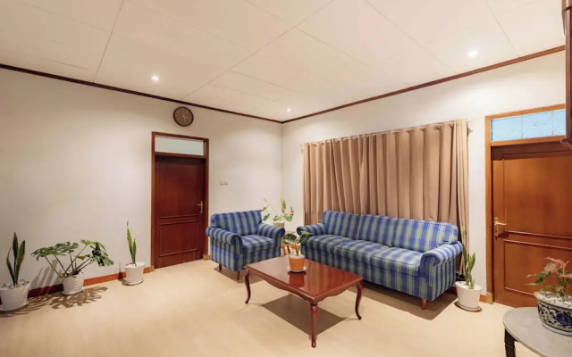 Imah Budi Luhur – Guest Rooms – Bandung